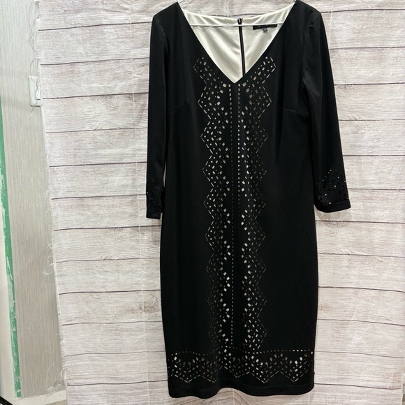 SIMON CHANG Dress - Picture 1 of 8